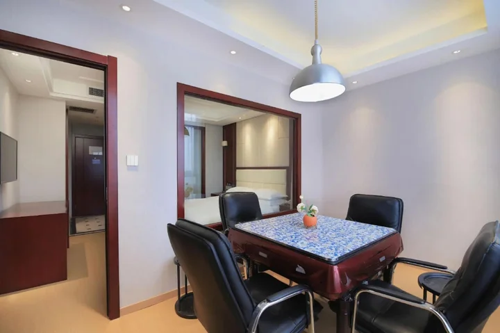 Тайчжоу: Elong Anyun Hotel (Taixing Biyun Plaza)