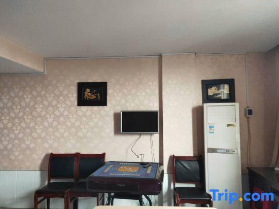 Йиян: Runtian Business Hotel