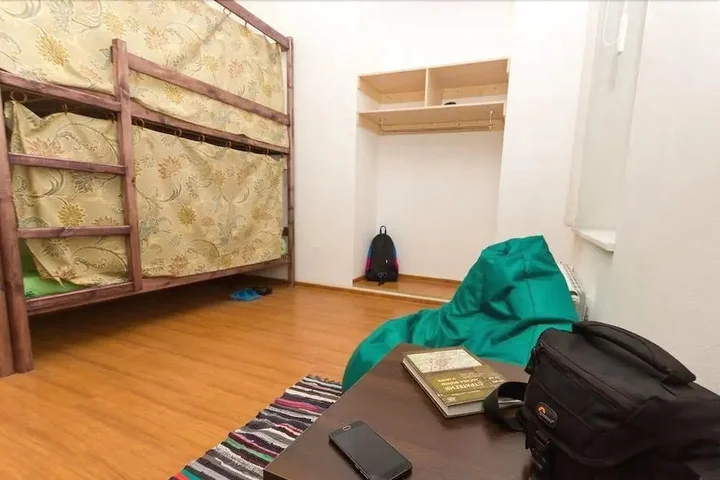 Санкт-Петербург: EveRest hostel
