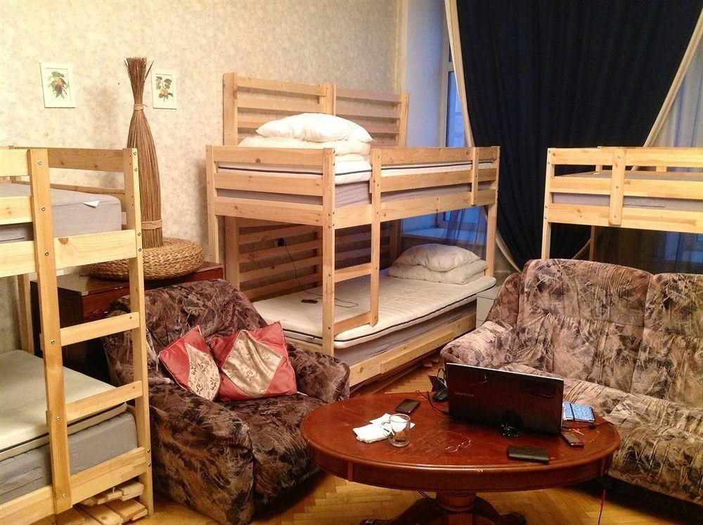 Санкт-Петербург: EuroFriends на Садовой