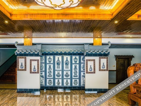 Хуаншань: Shoulv Hanshe Qianbaidu Hotel