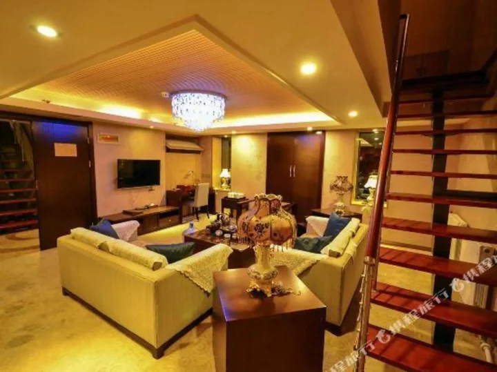 Синин: WanhengPrivate Hotel