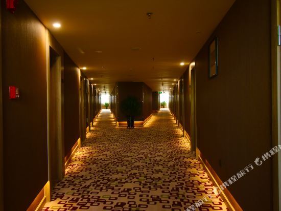 Синин: Jinduo Hotel
