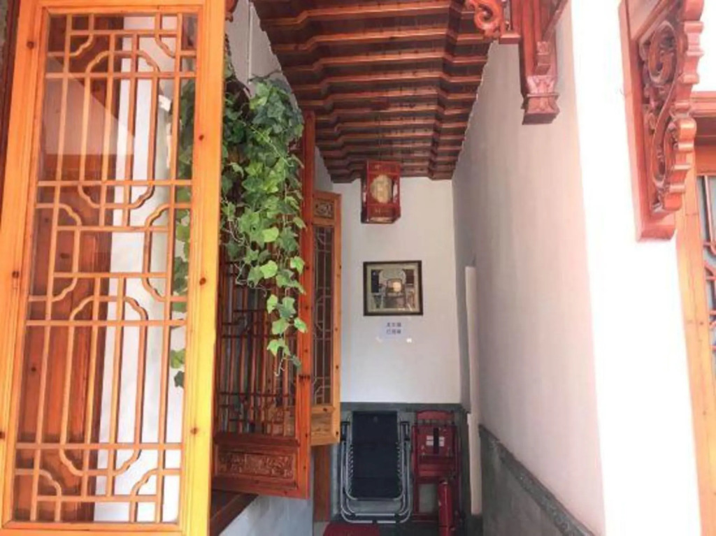 carousel image 2