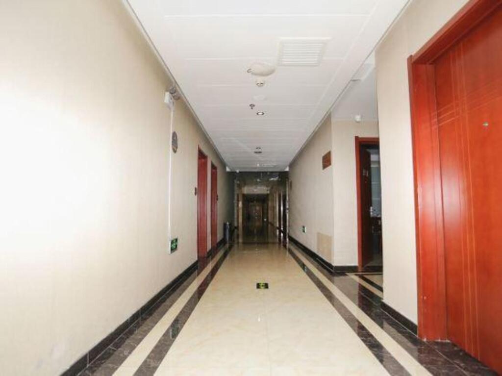 Хэншуй: Super 8 Hotel (Hengshui Central Beida Street)