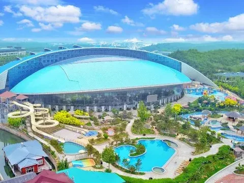 Циньхуандао: Fisher island Seaview Hot Spring Resort