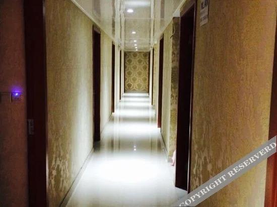 Цзясинь: Xizi Hostel