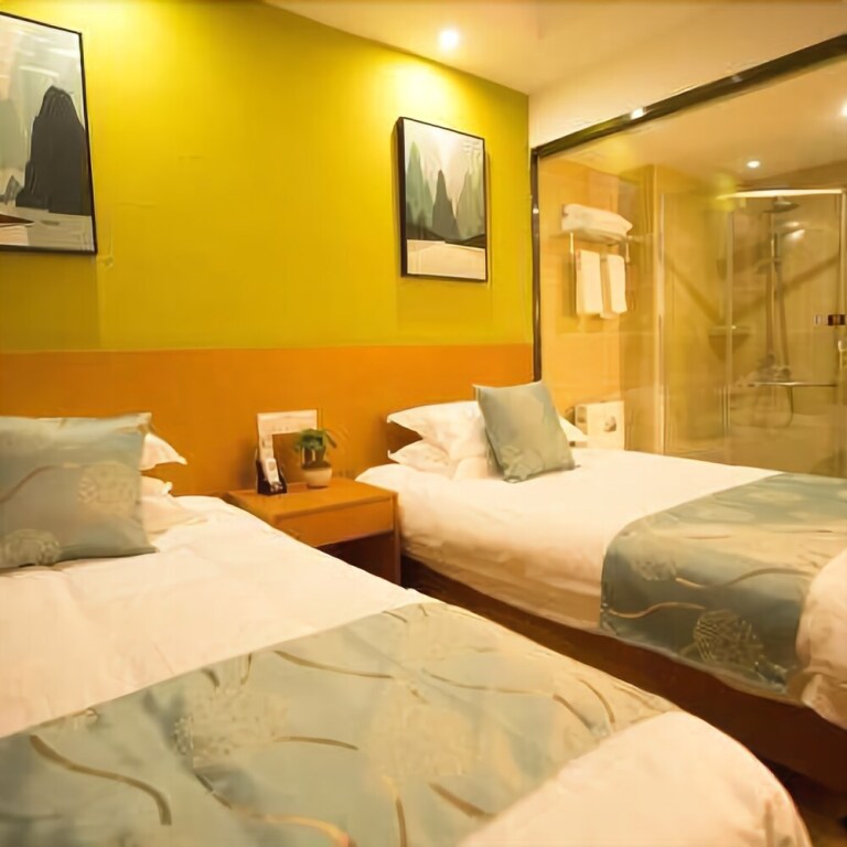 Хуаншань: Huangshan Qingya Hotel