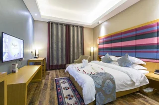 Шангри-Ла: Diqing Argyle Hotel