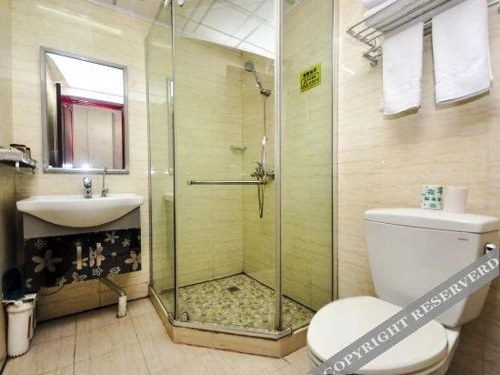 Чжоушань: Zhoushan Yiqiao Business Hotel