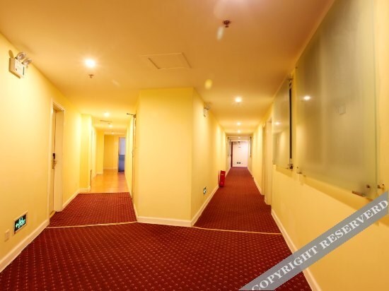 Цзинчжоу: Home Inn (Jingzhou Fangte Beijing Luren Xinhui Store)