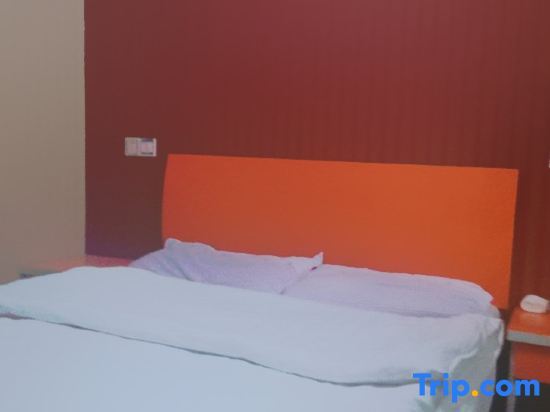 Шанхай: Jiaxing Hostel