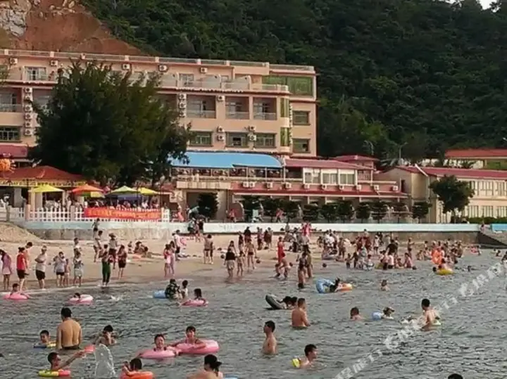 Хойчжоу: Haiyi Zhenzhuchang Resort Hotel