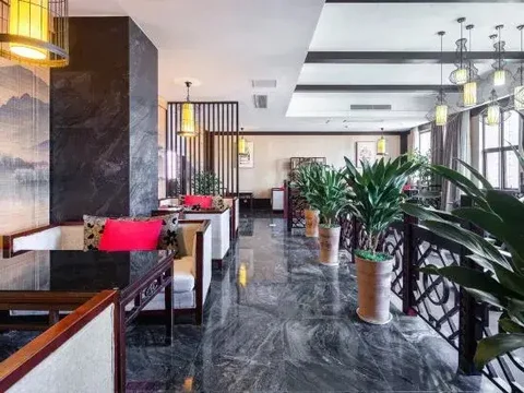 Чунцин: Rezen Jundun Hotel Chongqing Jiangbei Airport