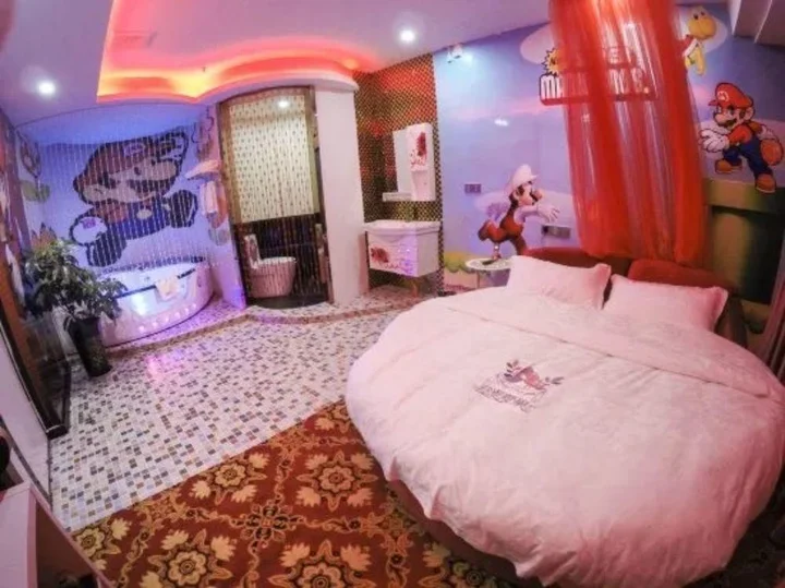 Чэнду: Romantic Love Theme Hotel