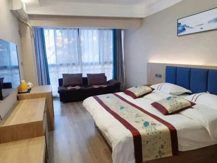 Chuxiong: Chuxiong Golden Sun Hotel (Yiren Ancient Town)