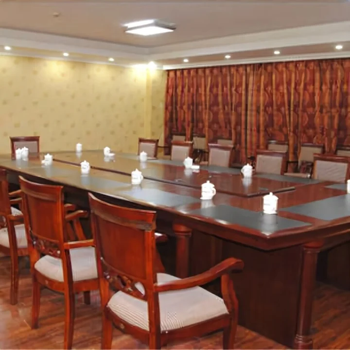 Таншань: Jin Gang International Hotel