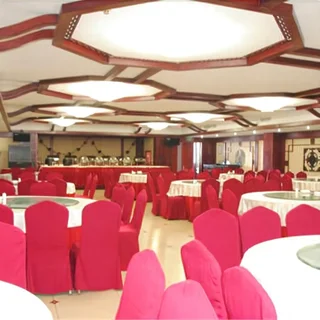 Таншань: Jin Gang International Hotel