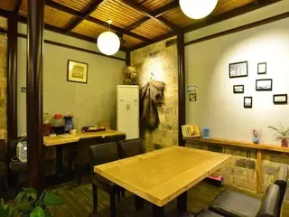 Хуаншань: Hongcun Tongxin Inn