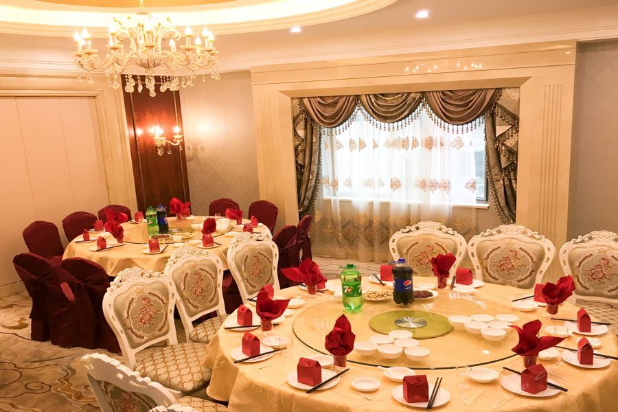 Цзиньюань: Zhonghe Hotel