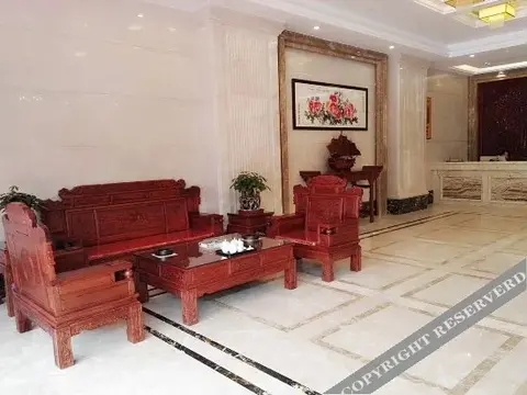 Хейан: Xin Cheng Hotel