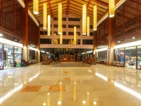 Ичан: Wufeng International Hotel