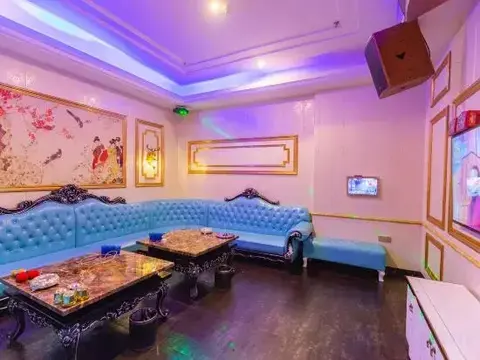 Ичан: Wufeng International Hotel