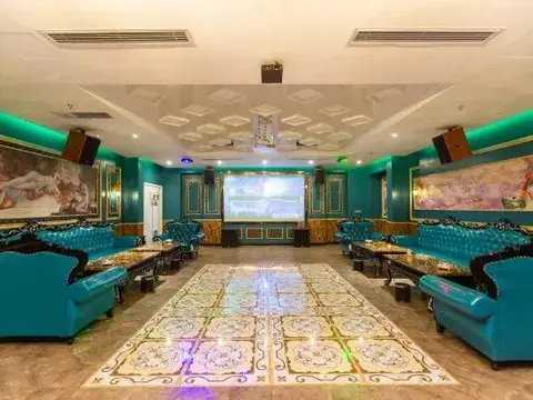 Ичан: Wufeng International Hotel