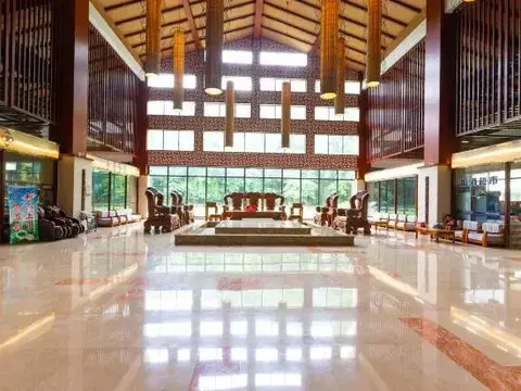 Ичан: Wufeng International Hotel