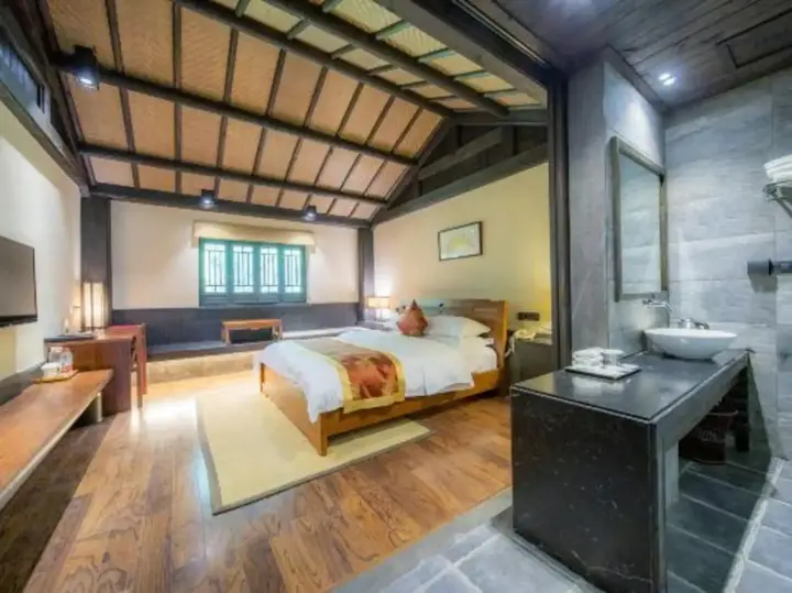 Сянфань: Guzhai Inn