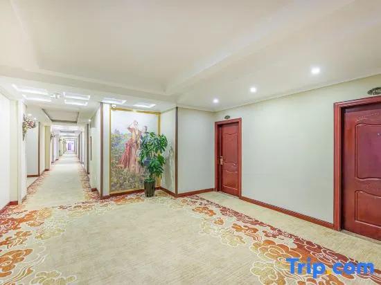 Чжэньцзян: Elan Hotel (Zhenjiang Railway Station Wanda Plaza)