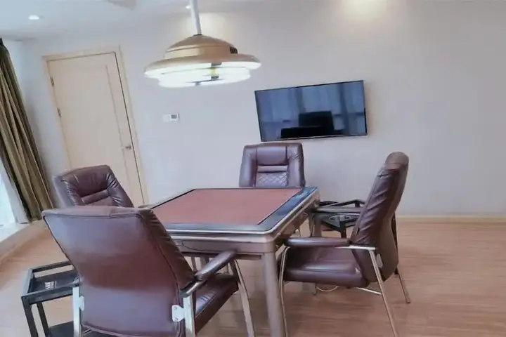 Хуайхуа: Vienna Hotel (Xupu Wanda Plaza)