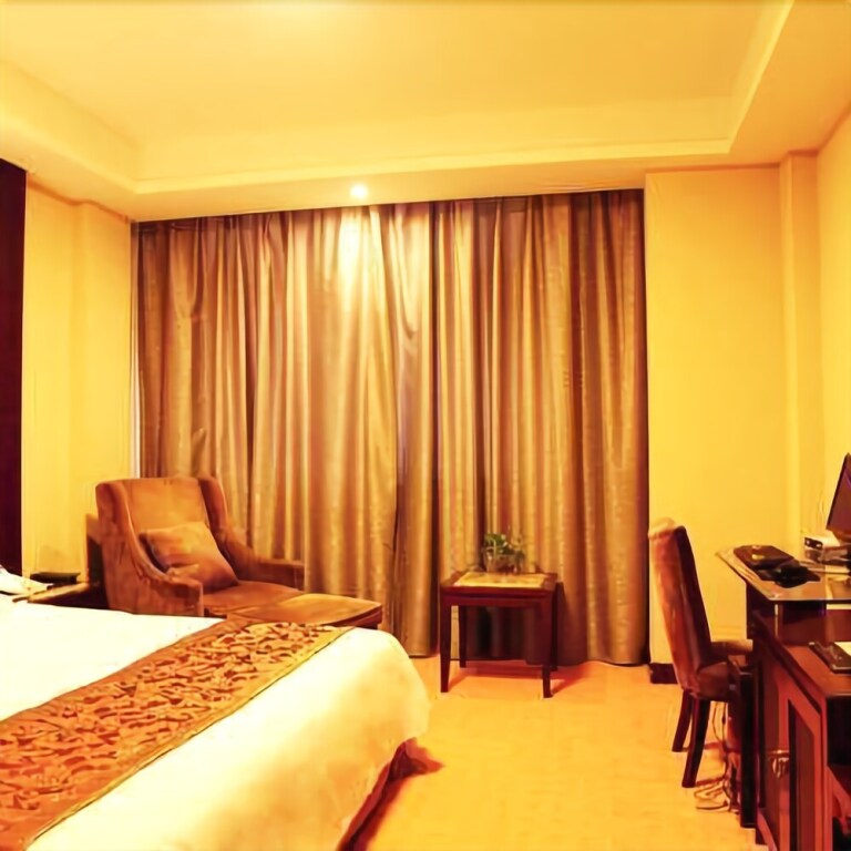 Чжоушань: Athena Inn