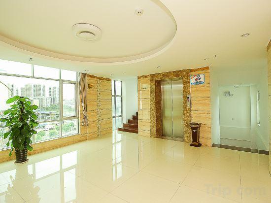 Хайкоу: Junya Zhouji Hotel(Haikou East High Speed Railway Station)