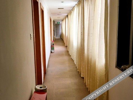 Лунъянь: Yuanzhongyuan Hotel