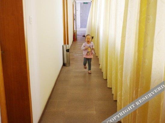 Лунъянь: Yuanzhongyuan Hotel