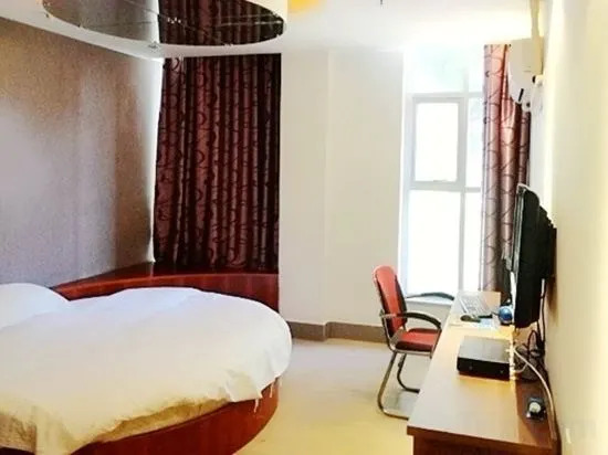 Наньнин: Huacheng Fashion Hotel