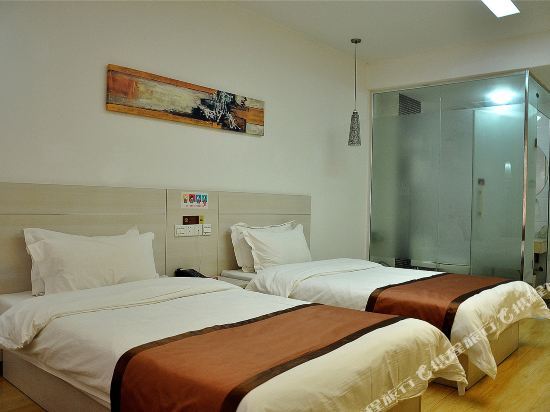 Линьи: Home Inn Huayi (Linyi Lanling Yucai Road)