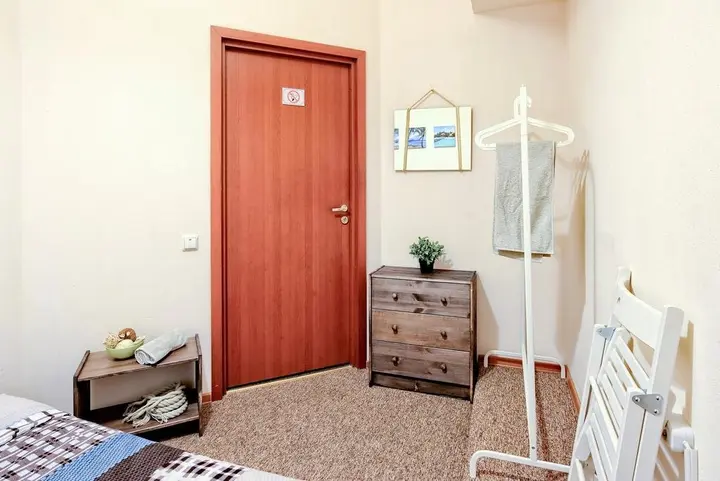 Санкт-Петербург: Hostel Port On Nevsky 103
