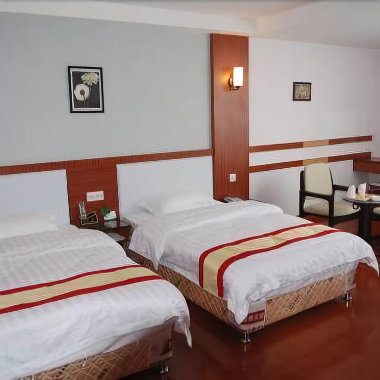 Чжаоцин: Chengke Hotel Guangdong Zhaoqing Sihui District Huilin Road