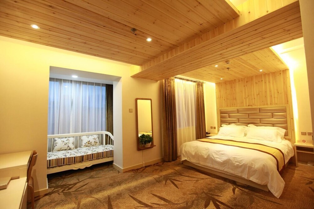 Яньцзи: Lebai Hotel