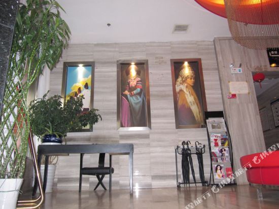 Сичан: Quanming Hotel