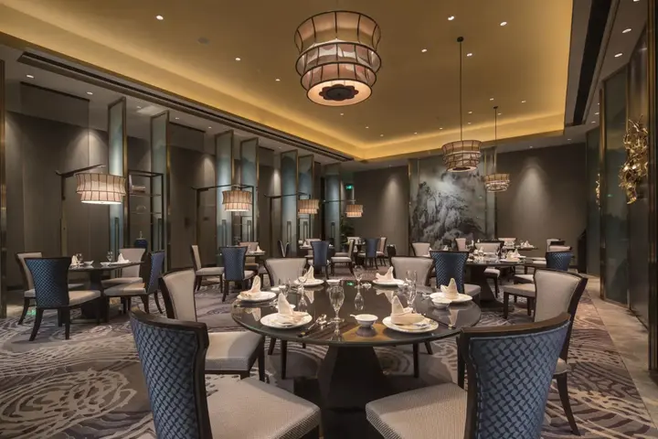 Харбин: Crowne Plaza Harbin Songbei by IHG