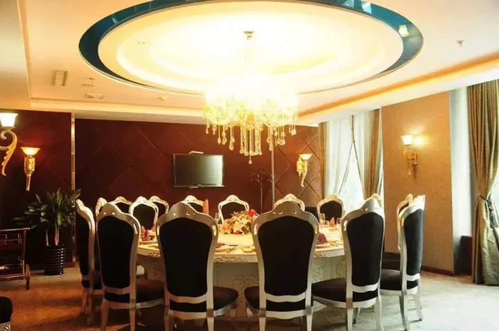 Синин: Jingjiang Hotel
