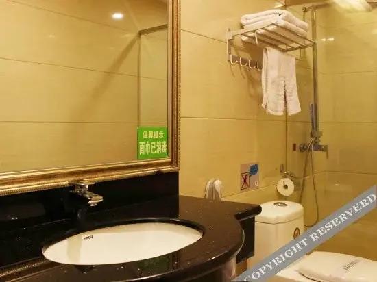 Цзиньюань: Huayue Hotel