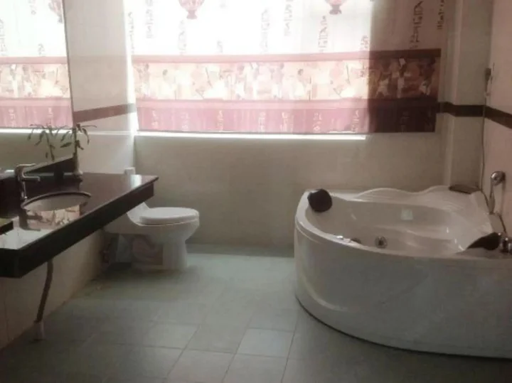 Янгиианг: Starfish Hotel