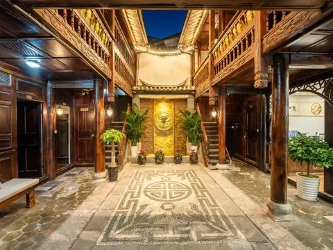 Лицзян: Lijiang Qinyaxuan Boutique Inn