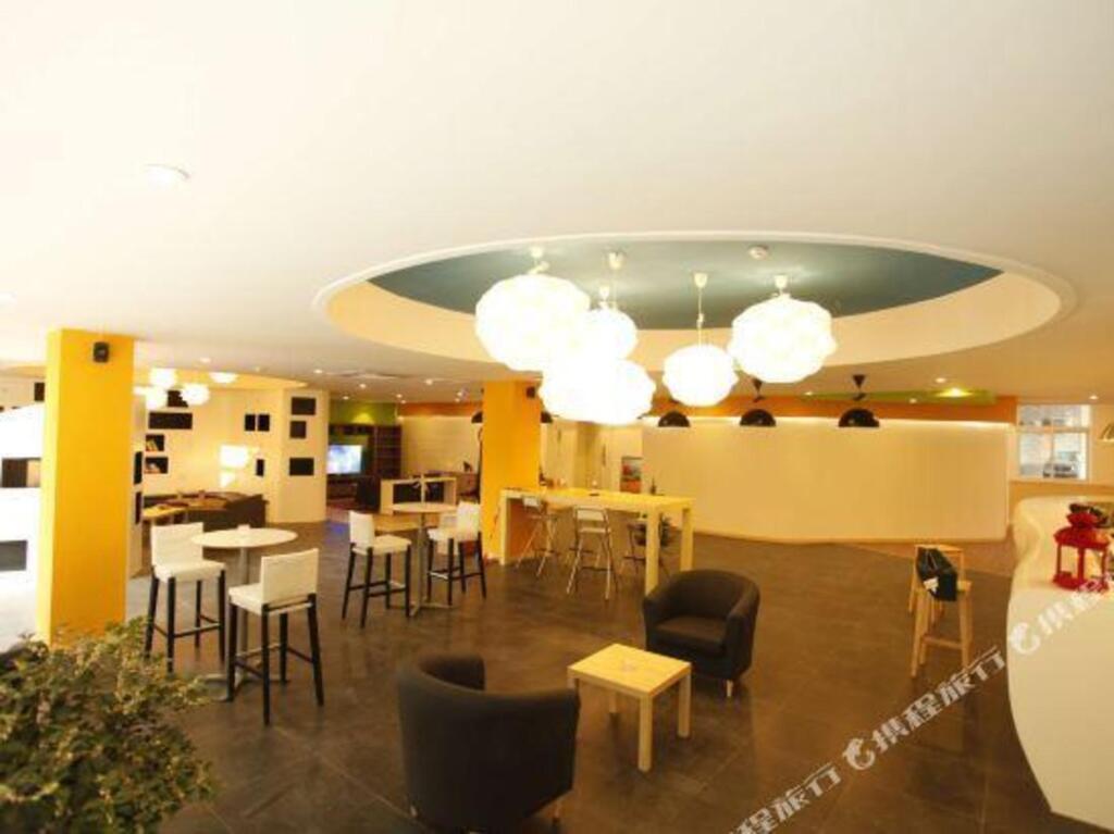 Ruixideng Lishe Hotel (Gucheng Scenic Area Guashiqiao) — фото 1