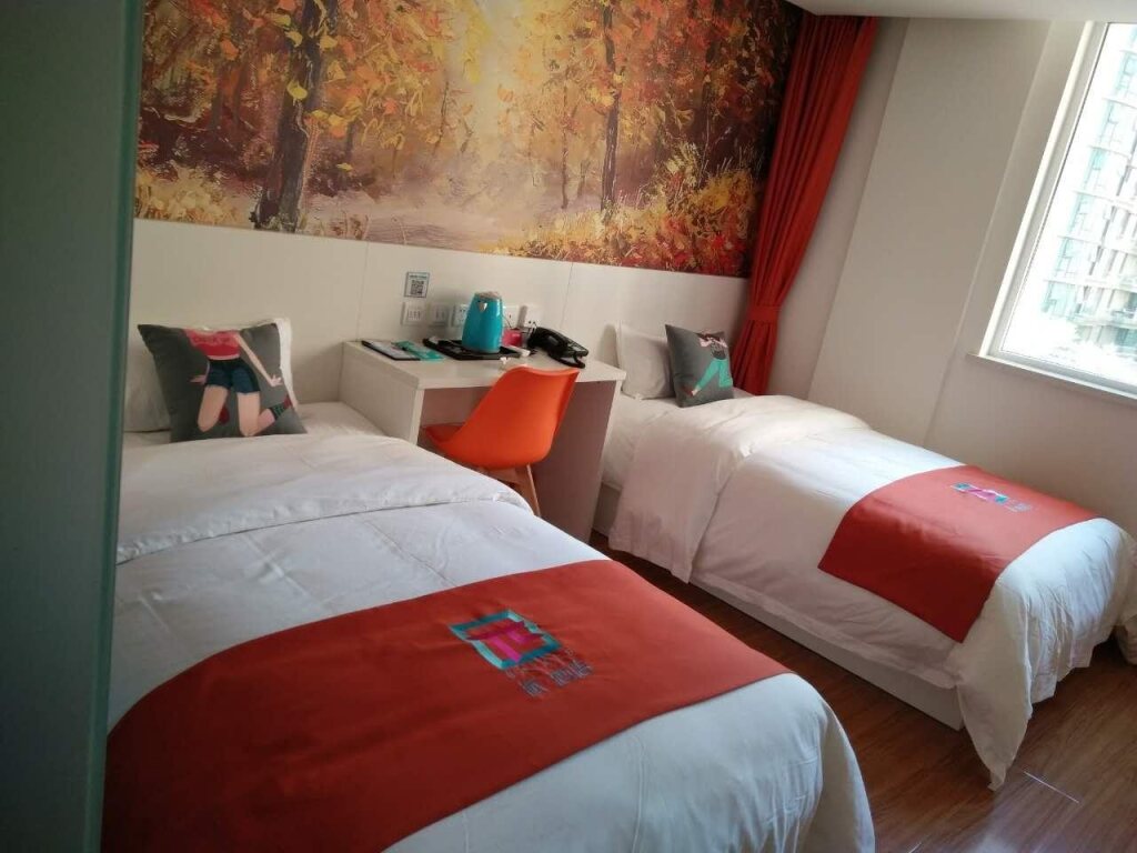 Лянфан: Pai Hotel