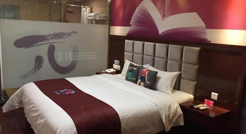 Лянфан: Pai Hotel